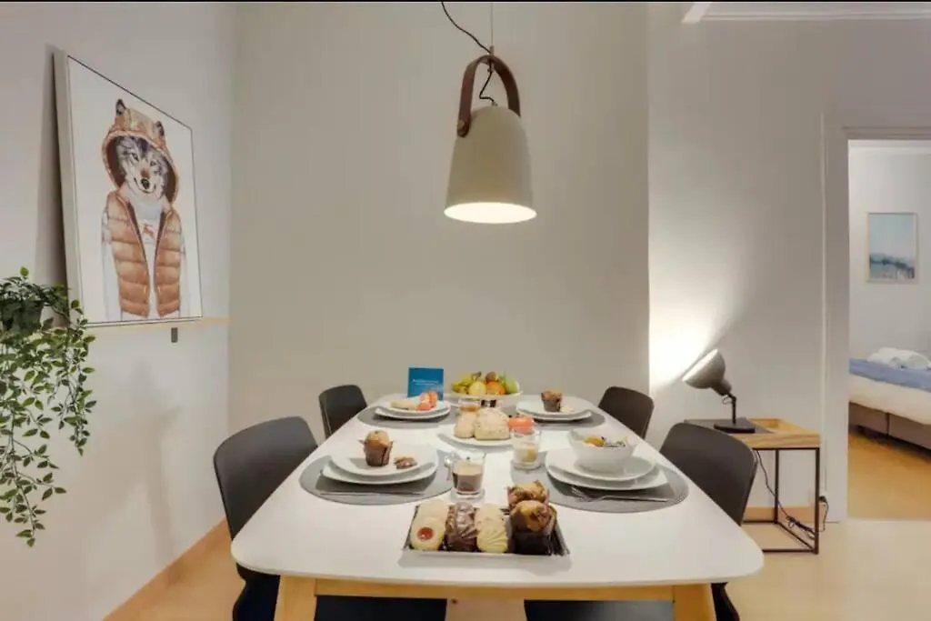 Sant Joan Entresol Apartment Barcelona
