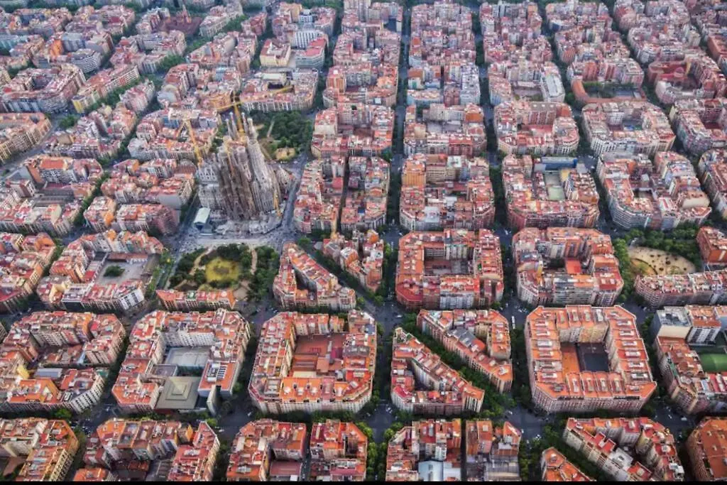Sant Joan Entresol Apartment Barcelona Spain